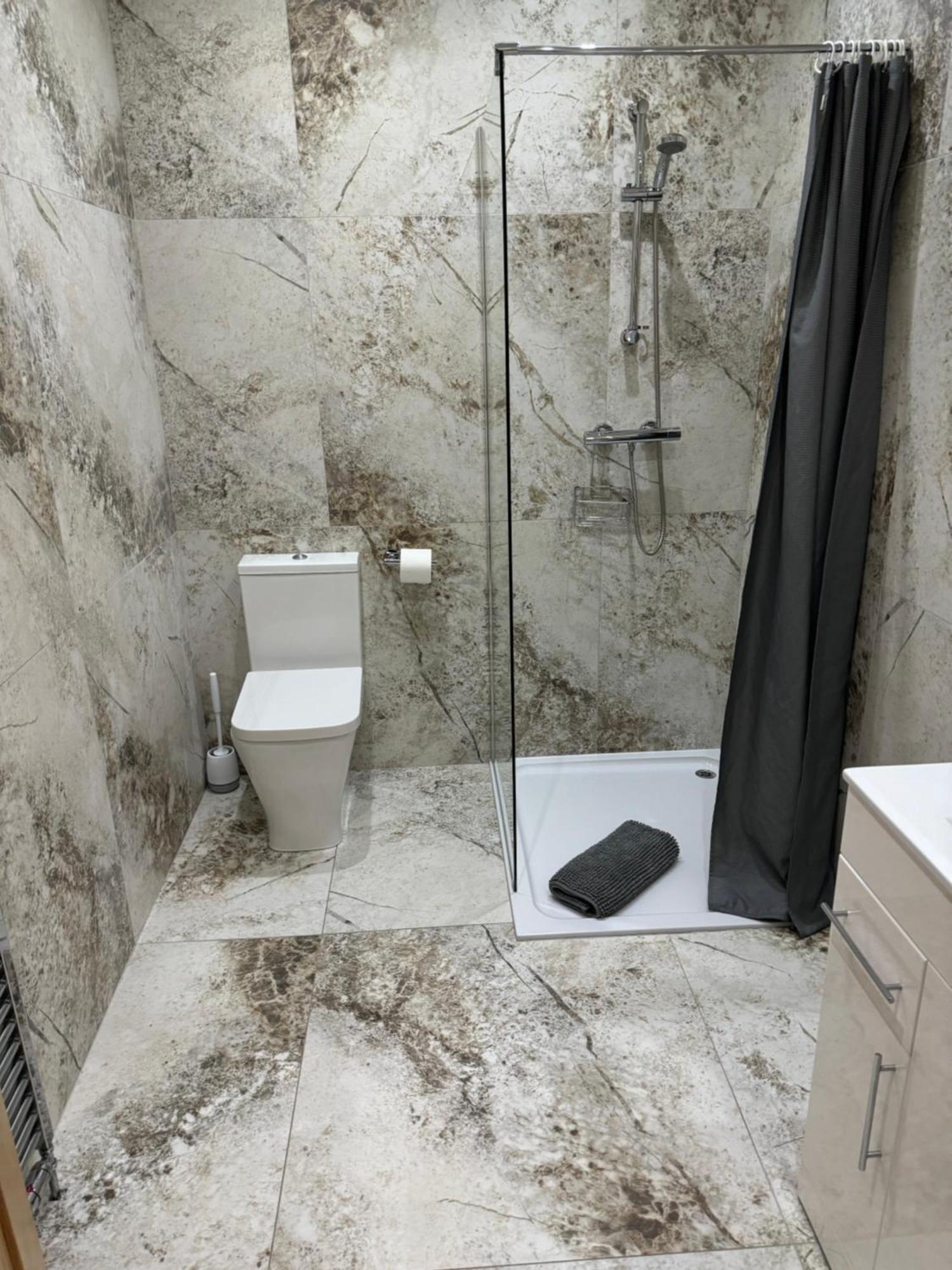 Beach House Apartment On Ground Floor With Sea View - Pet Friendly Кливлис Экстерьер фото